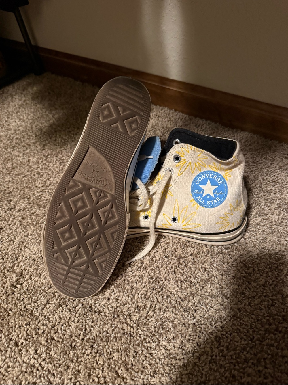 Converse White High-Top Sneakers with Blue Globe 'Be Nice' Graphic - Picture 3 of 5